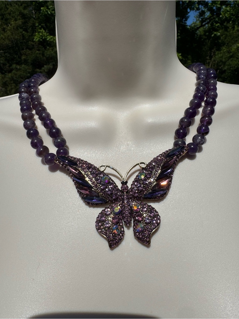 eye candy Purple Butterfly Crystal Pendant Necklace - Picture 3 of 6